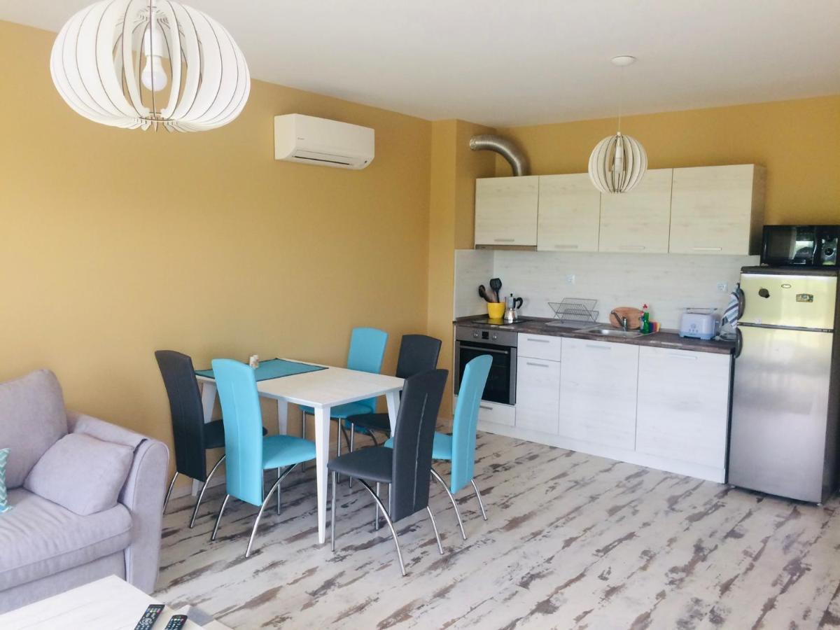 Apartments In Complex Sunny Island Deluxe Czernomorec Zewnętrze zdjęcie