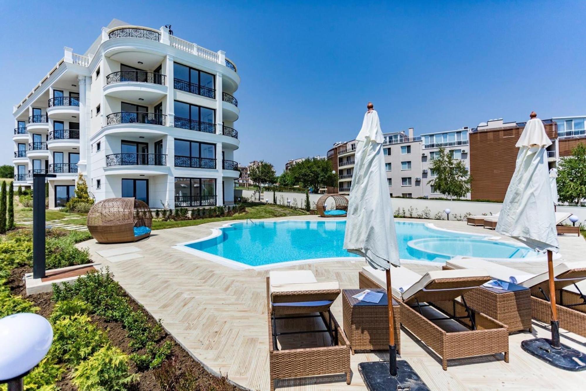 Apartments In Complex Sunny Island Deluxe Czernomorec Zewnętrze zdjęcie