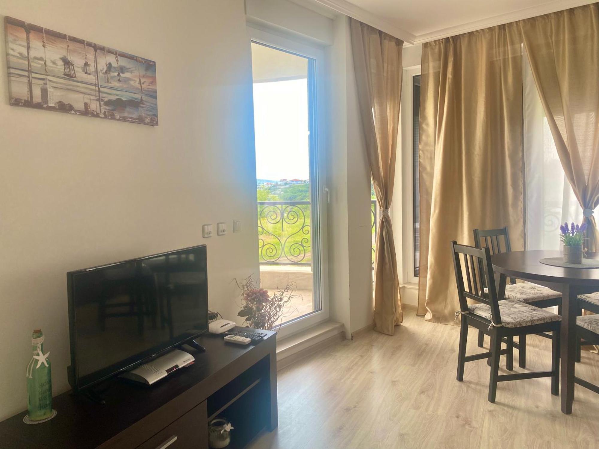 Apartments In Complex Sunny Island Deluxe Czernomorec Zewnętrze zdjęcie